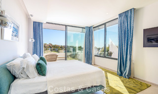 Move-in ready, modern villa within walking distance of a golf clubhouse on the New Golden Mile between Marbella and Estepona 795381 