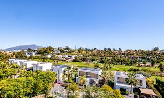 Move-in ready, modern villa within walking distance of a golf clubhouse on the New Golden Mile between Marbella and Estepona 795388 