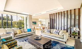 Move-in ready, modern villa within walking distance of a golf clubhouse on the New Golden Mile between Marbella and Estepona 795393 