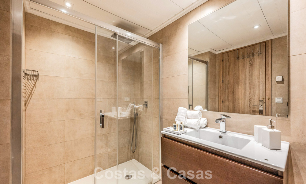 Contemporary garden apartment for sale within walking distance of the beach and Puerto Banús, Marbella 795731