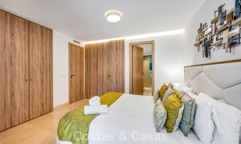 Contemporary garden apartment for sale within walking distance of the beach and Puerto Banús, Marbella 795735