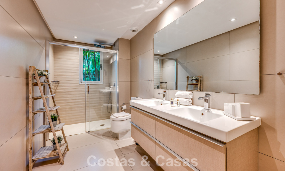 Contemporary garden apartment for sale within walking distance of the beach and Puerto Banús, Marbella 795736