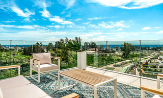 First-class duplex penthouse for sale at walking distance to the beach en Puerto Banus on Marbella’s Golden Mile 796073 