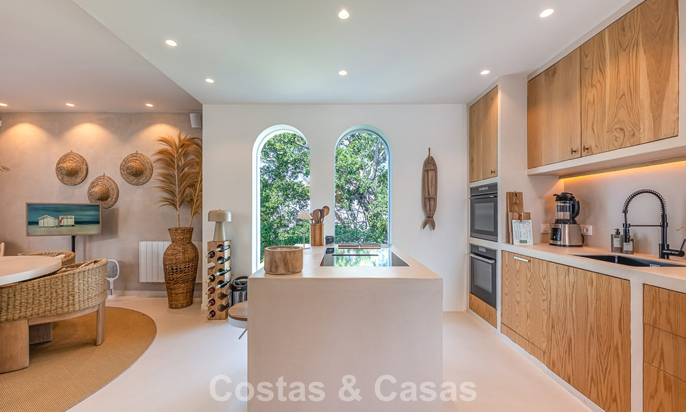 Beautifully renovated boho-chic style villa for sale in Nueva Andalucía, Marbella 795791