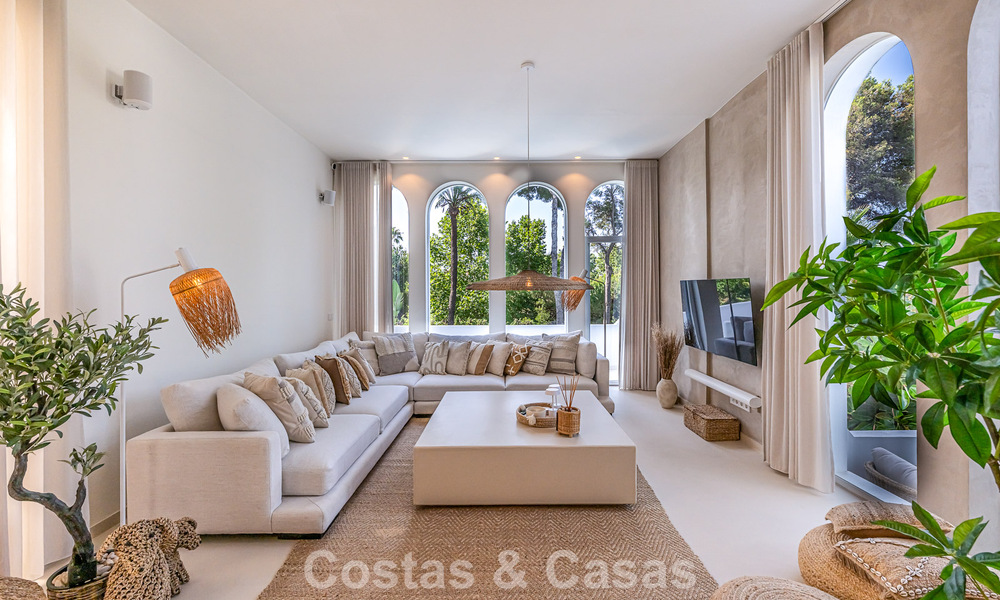 Beautifully renovated boho-chic style villa for sale in Nueva Andalucía, Marbella 795844