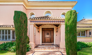 Elegant Andalusian luxury villa with large garden for sale in Nueva Andalucía’s Golf Valley, Marbella 795405 