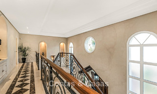 Elegant Andalusian luxury villa with large garden for sale in Nueva Andalucía’s Golf Valley, Marbella 795408 