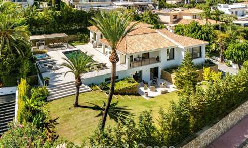 Elegant designer villa with panoramic views for sale over the golf valley of Nueva Andalucía, Marbella 795661