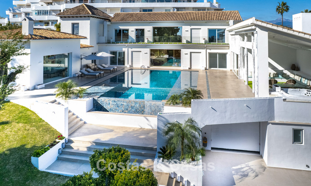 Luxuriously renovated villa for sale just a stone’s throw from the golf course in Guadalmina Alta, Marbella 795856