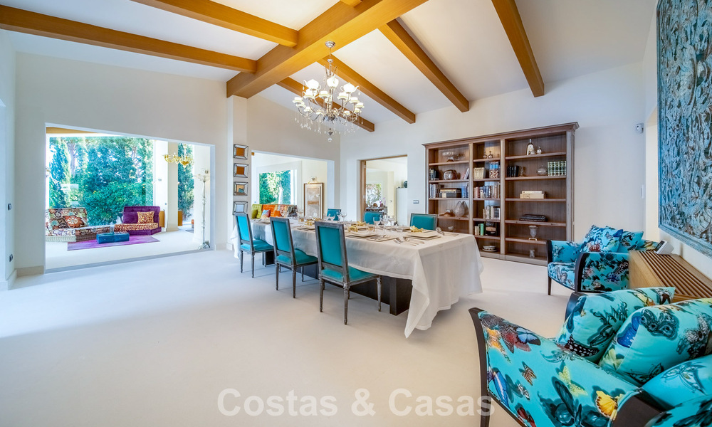 Luxuriously renovated villa for sale just a stone’s throw from the golf course in Guadalmina Alta, Marbella 795861