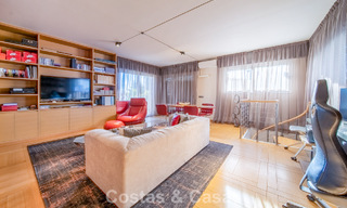 Luxuriously renovated villa for sale just a stone’s throw from the golf course in Guadalmina Alta, Marbella 795867 