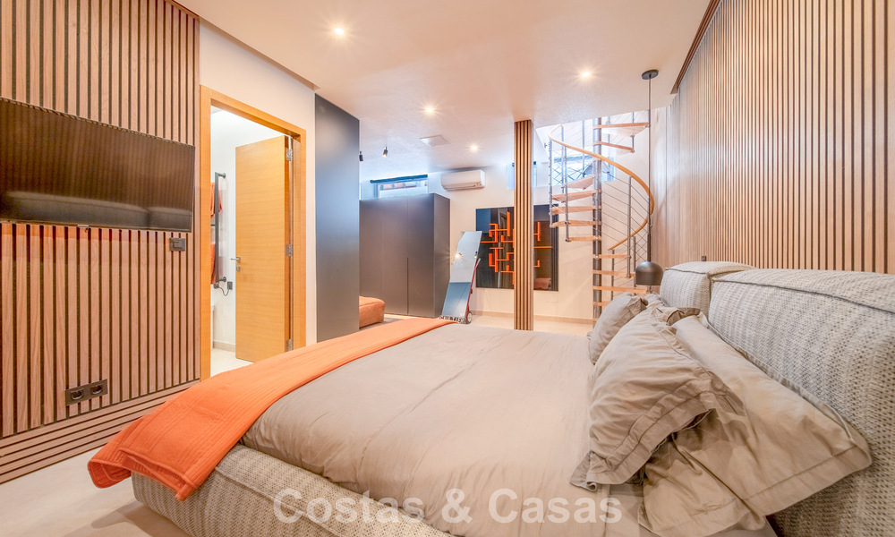 Luxuriously renovated villa for sale just a stone’s throw from the golf course in Guadalmina Alta, Marbella 795869