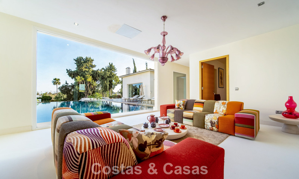 Luxuriously renovated villa for sale just a stone’s throw from the golf course in Guadalmina Alta, Marbella 795879