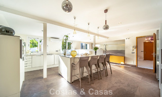 Luxuriously renovated villa for sale just a stone’s throw from the golf course in Guadalmina Alta, Marbella 795889 