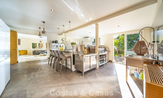 Luxuriously renovated villa for sale just a stone’s throw from the golf course in Guadalmina Alta, Marbella 795890 