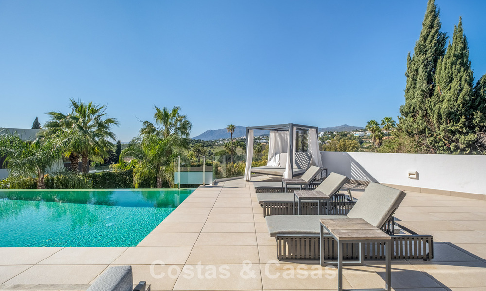 High-end modern villa with panoramic views for sale on the New Golden Mile between Puerto Banús and Estepona 795772