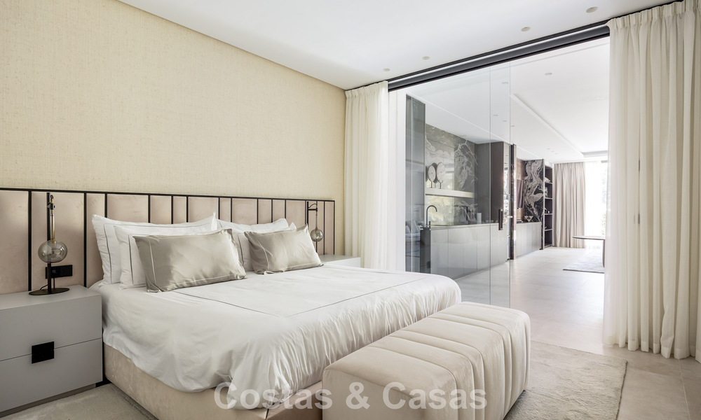 Spectacular contemporary luxury villa for sale with sea view in El Madroñal, Marbella - Benahavís 796246