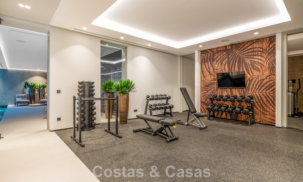 Spectacular contemporary luxury villa for sale with sea view in El Madroñal, Marbella - Benahavís 796252