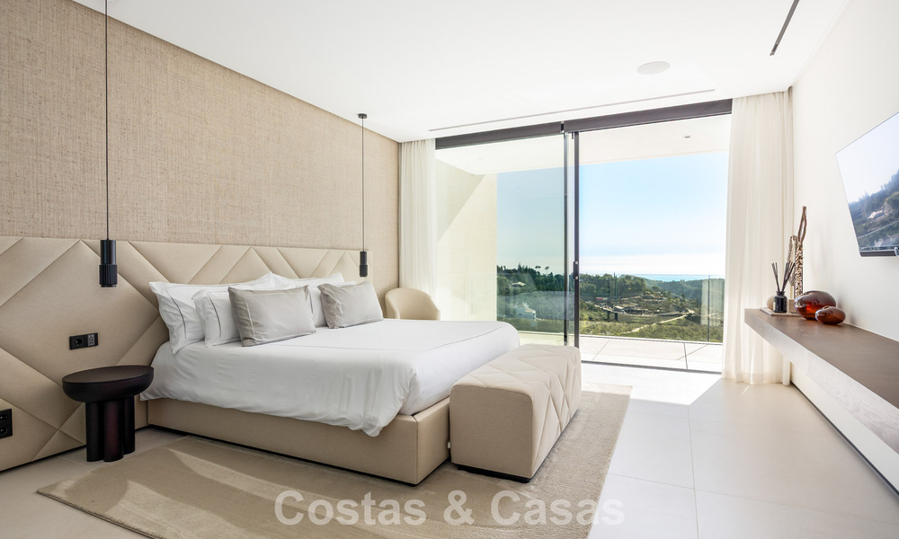 Spectacular contemporary luxury villa for sale with sea view in El Madroñal, Marbella - Benahavís 796261