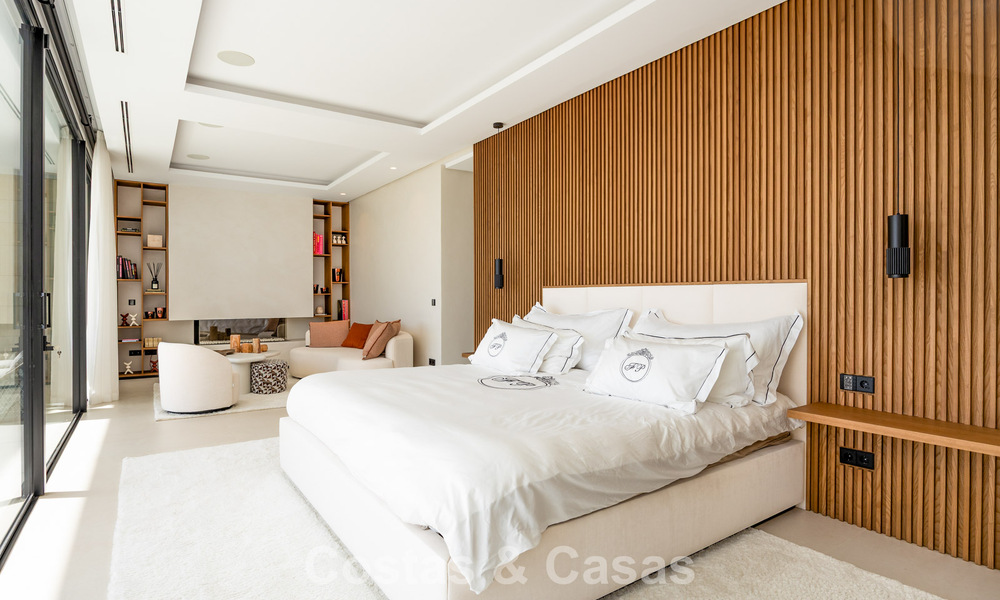 Spectacular contemporary luxury villa for sale with sea view in El Madroñal, Marbella - Benahavís 796265