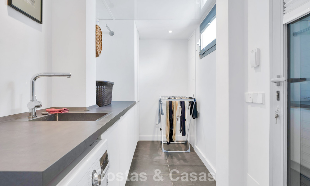 Modern renovated Andalusian villa with sea and mountain views for sale in Nueva Andalucía, Marbella 796082