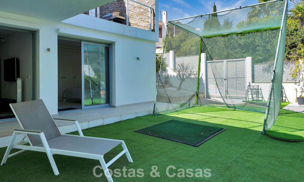 Modern renovated Andalusian villa with sea and mountain views for sale in Nueva Andalucía, Marbella 796152