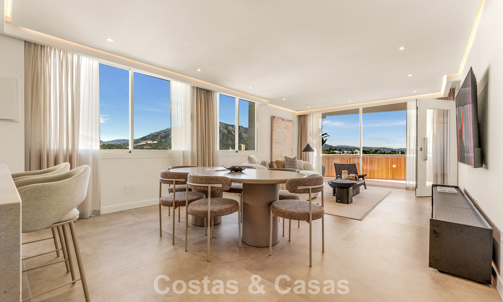 Modern renovated apartment with spacious terrace for sale with panoramic views in Nueva Andalucía, Marbella 796041