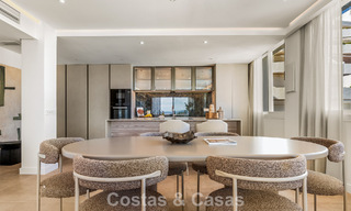 Modern renovated apartment with spacious terrace for sale with panoramic views in Nueva Andalucía, Marbella 796055 
