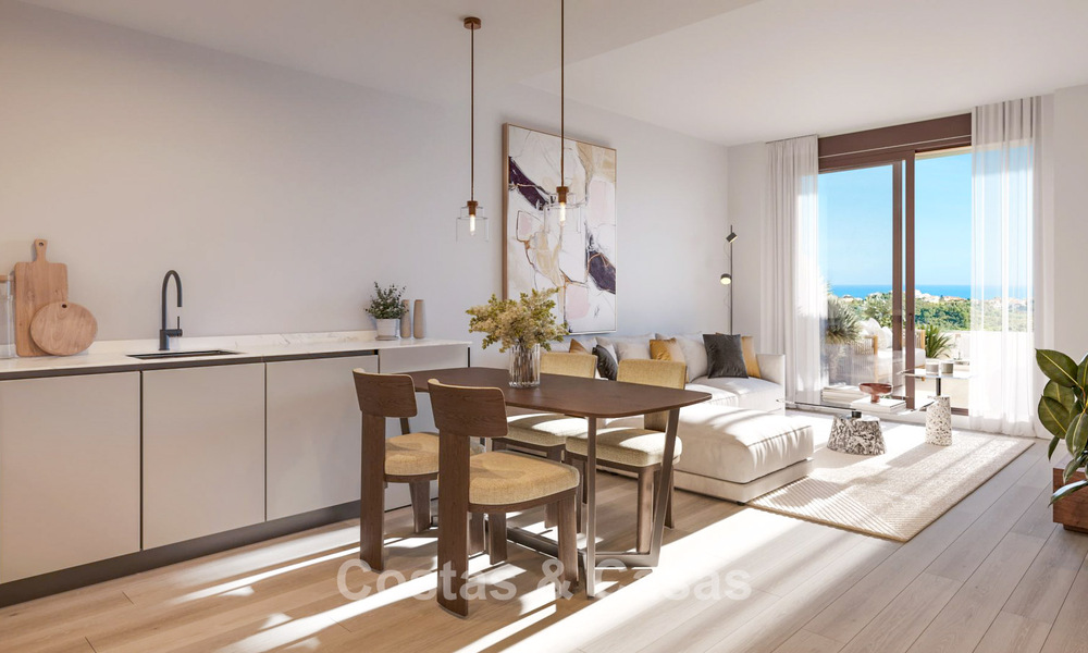 Modern luxury new-build apartments for sale with sea views in Mijas Costa, Costa del Sol 796026