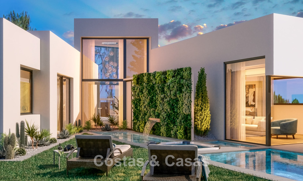 Brand-new, modern luxury villa with sea views for sale on the beachside east of Marbella centre 796227