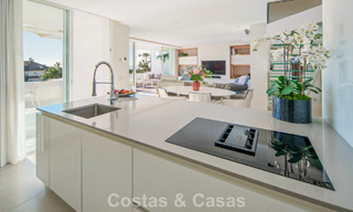 Exclusive duplex penthouse with a modern and light interior for sale in a gated complex on the Golden Mile, Marbella 796393 