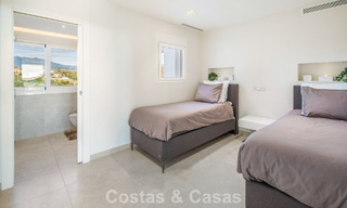 Exclusive duplex penthouse with a modern and light interior for sale in a gated complex on the Golden Mile, Marbella 796405 