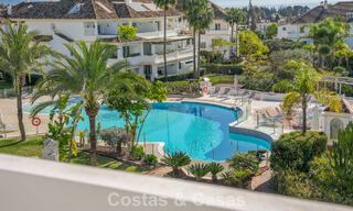 Exclusive duplex penthouse with a modern and light interior for sale in a gated complex on the Golden Mile, Marbella 796416 