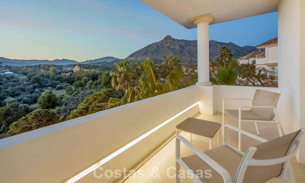 Exclusive duplex penthouse with a modern and light interior for sale in a gated complex on the Golden Mile, Marbella 796428