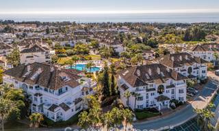 Exclusive duplex penthouse with a modern and light interior for sale in a gated complex on the Golden Mile, Marbella 796431 