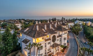 Exclusive duplex penthouse with a modern and light interior for sale in a gated complex on the Golden Mile, Marbella 796433 