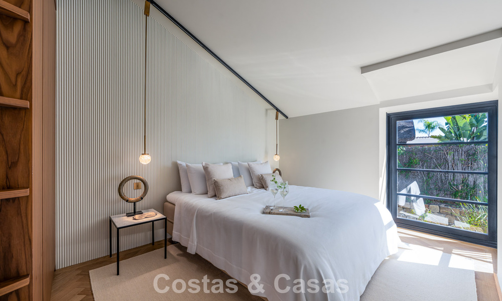 Exclusive architectural villa with panoramic golf and sea views for sale in Nueva Andalucia, Marbella 796346