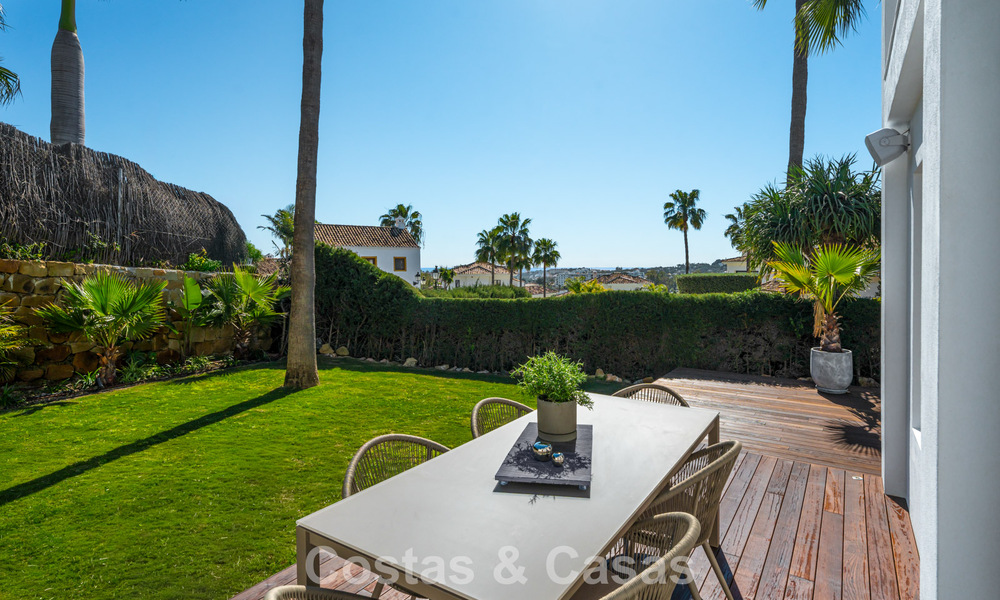 Exclusive architectural villa with panoramic golf and sea views for sale in Nueva Andalucia, Marbella 796348