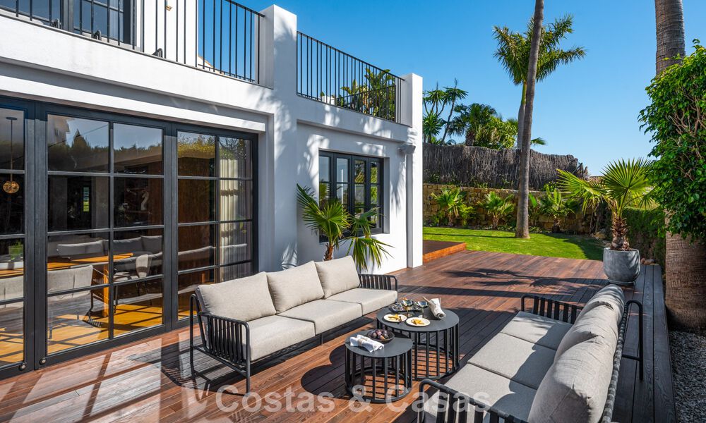 Exclusive architectural villa with panoramic golf and sea views for sale in Nueva Andalucia, Marbella 796349