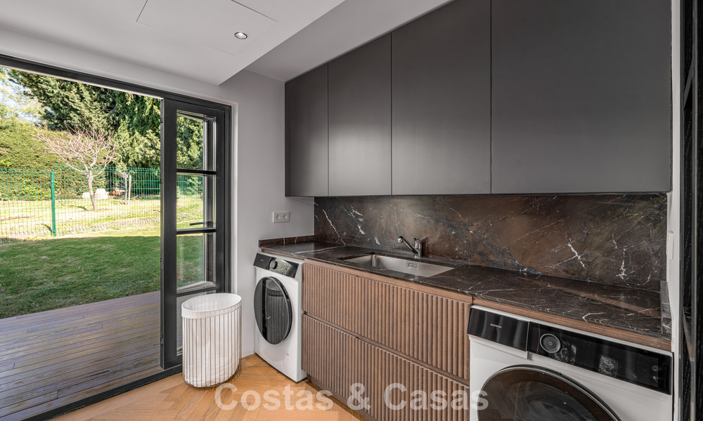 Exclusive architectural villa with panoramic golf and sea views for sale in Nueva Andalucia, Marbella 796354