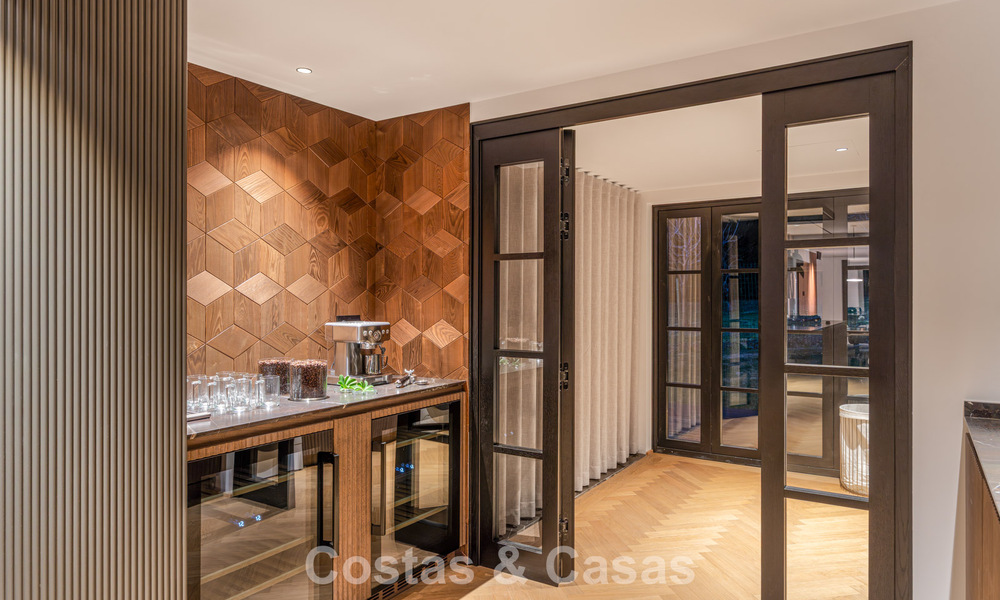 Exclusive architectural villa with panoramic golf and sea views for sale in Nueva Andalucia, Marbella 796380