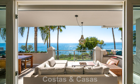 Exclusive frontline beach apartment with panoramic sea views for sale in Estepona town centre 795976