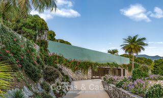 Innovative new-build apartments with avant-garde architecture for sale in the centre of Estepona 795914 