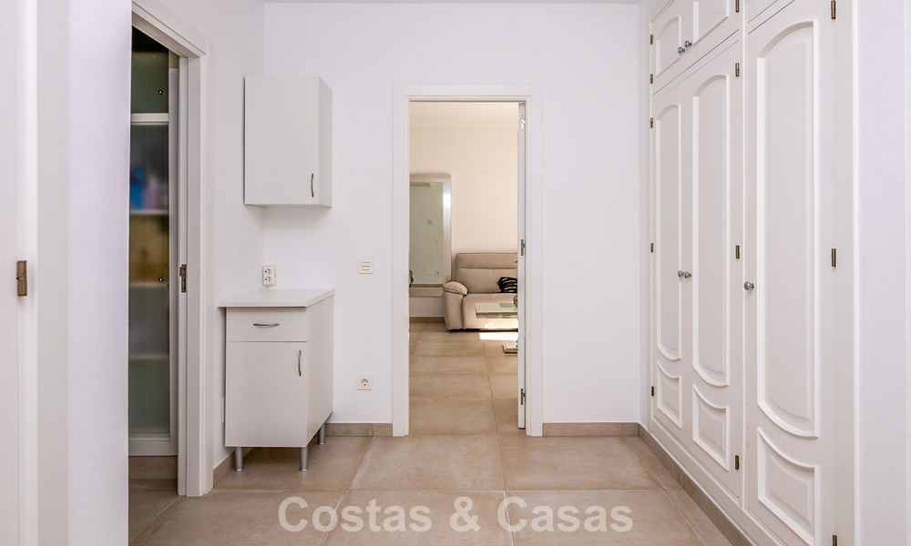 Majestic, modernly renovated villa with panoramic sea views for sale on a generous plot east of Marbella centre 796501