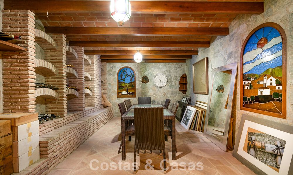 Majestic, modernly renovated villa with panoramic sea views for sale on a generous plot east of Marbella centre 796522