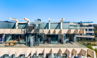 Contemporary penthouse with sea views from the rooftop terrace for sale on the New Golden Mile, between Marbella and Estepona 796610 