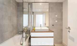 Contemporary penthouse with sea views from the rooftop terrace for sale on the New Golden Mile, between Marbella and Estepona 796618 