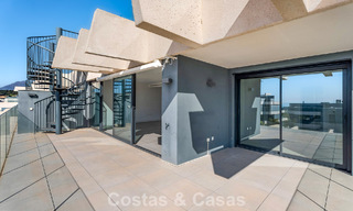 Contemporary penthouse with sea views from the rooftop terrace for sale on the New Golden Mile, between Marbella and Estepona 796637 