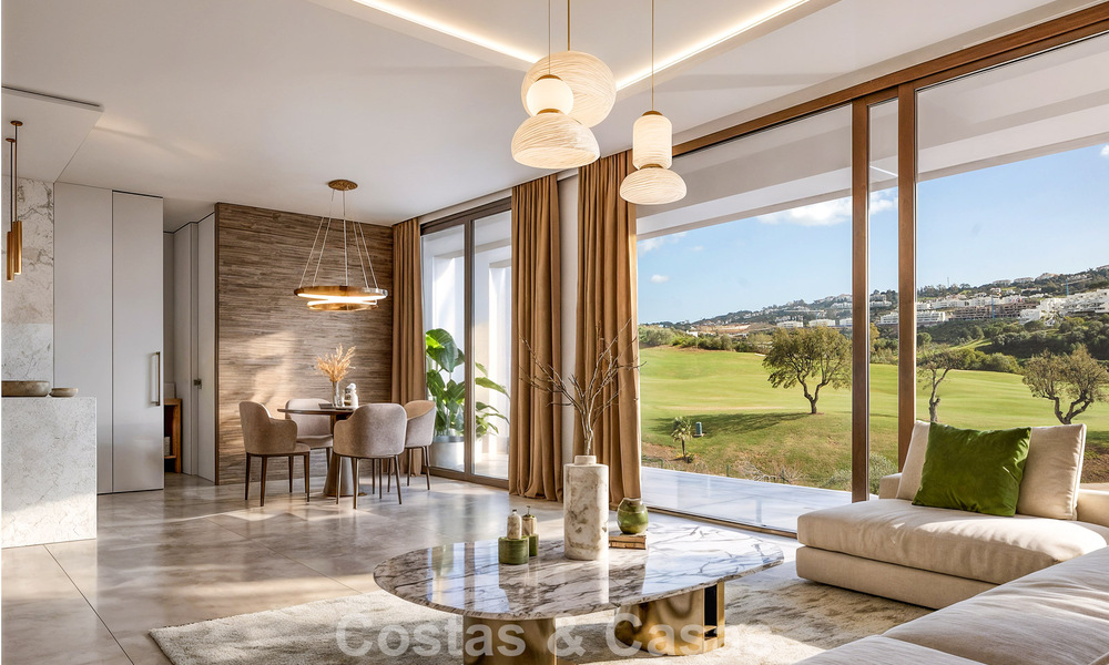 Exclusive new-build villa for sale in a golf resort in La Cala de Mijas, Costa del Sol 796331