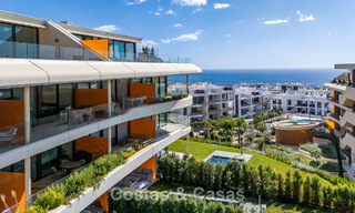High-quality ground-floor apartment with private garden and pool for sale in Fuengirola, Costa del Sol 796577 